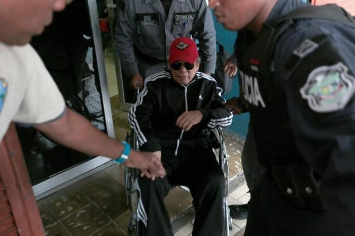 Ex-Panama dictator Noriega let out of prison for brain surgery 