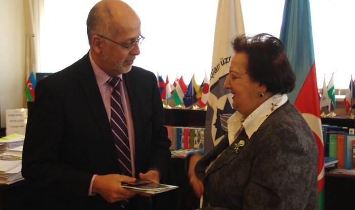 Azerbaijan`s Ombudsperson meets Mexican Ambassador