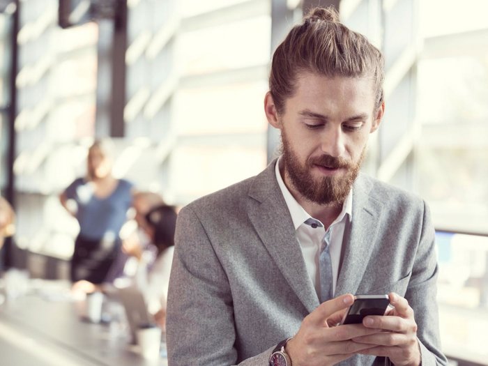 US state wants to ban people from texting and walking