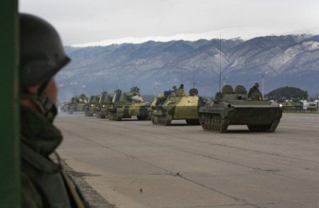 Rus artilleriyası Ermənistanda