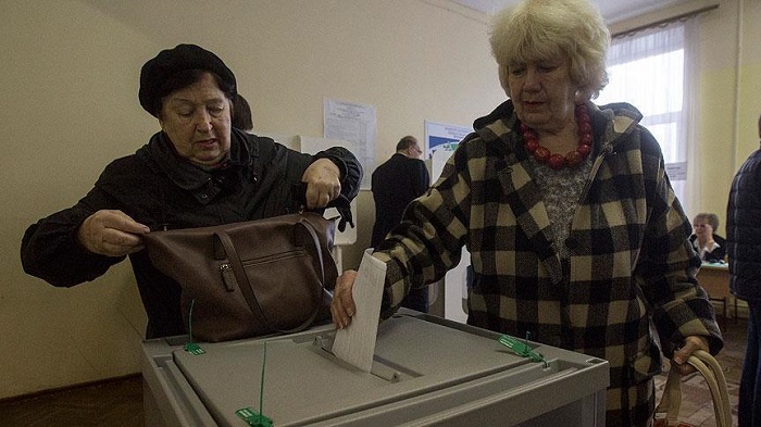 Officiel: Le parti Russie unie remporte les législatives 