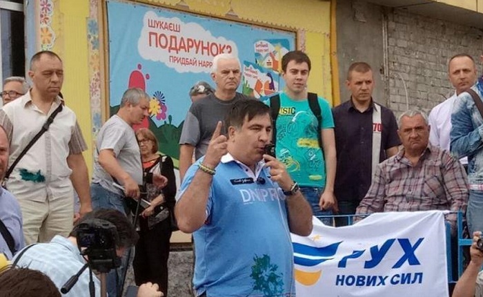 Saakaşvili Kiyevdə nazirləri “yerindən oynadacaq”