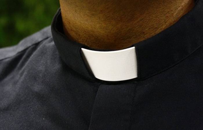 Chile expulsará a sacerdote legionario irlandés por abuso sexual a niña