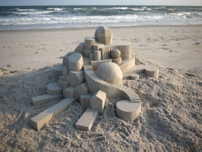 Calvin Seibert, architecte du sable - NO COMMENT