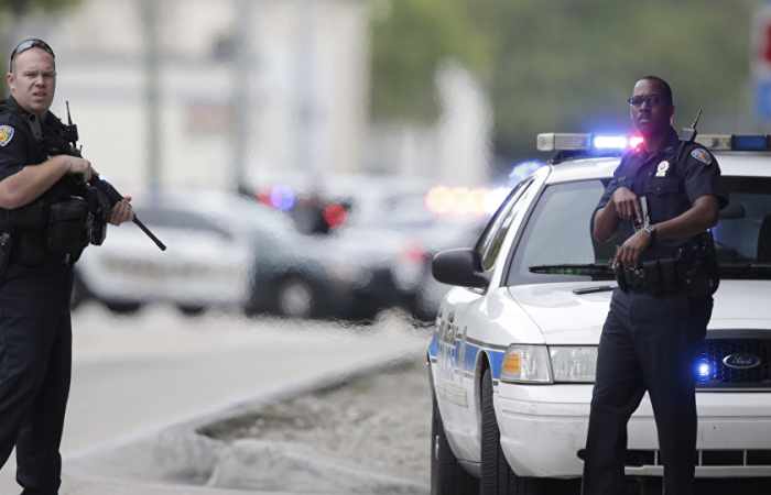 Drunk gunman shot dead by police after injuring eight in San Diego
