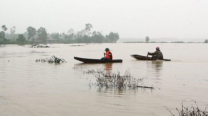 Vietnam : Le typhon Sarika s’approche des côtes déjà inondées