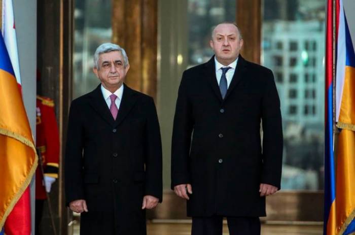 Sarkisyan gürcü həmkarı ilə görüşüb