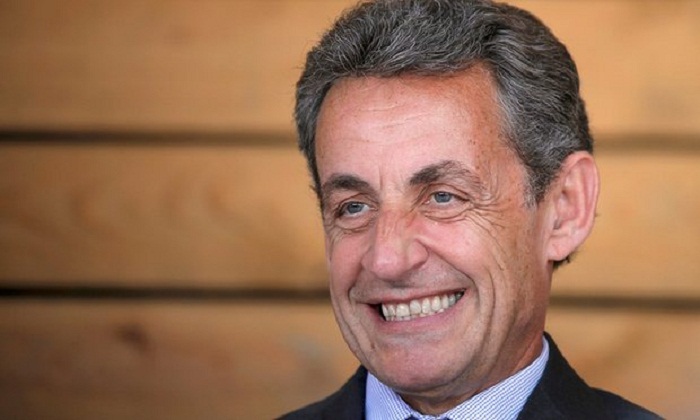 Sarkozy n`interdira pas le voile dans l`espace public