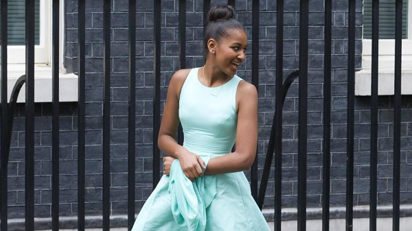 Sasha Obama travaille comme serveuse pendant l’été