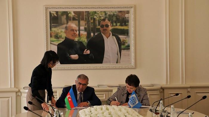 Azerbaijan, WB sign loan agreement