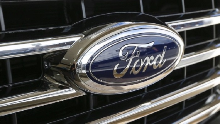 Ford ruft Hunderttausende Autos zurück