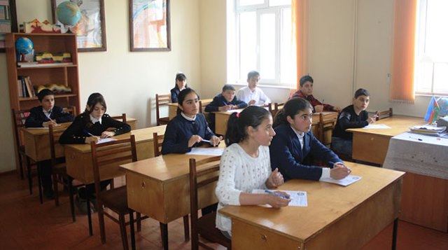 Nazirlik  dərsə davamiyyəti yoxlayacaq