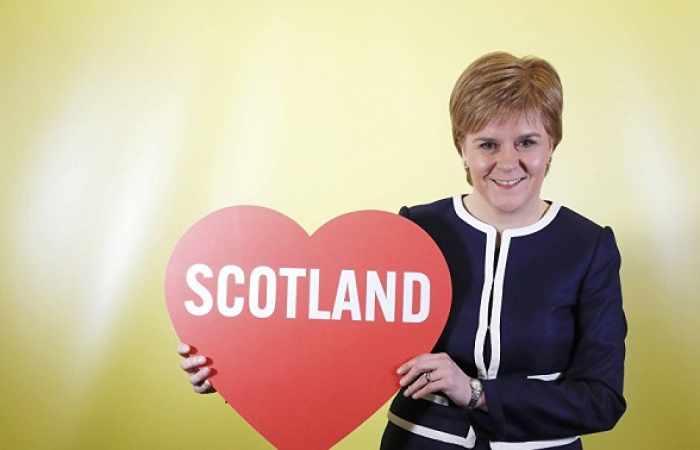 Escocia emplaza a Londres a fijar la fecha del referéndum