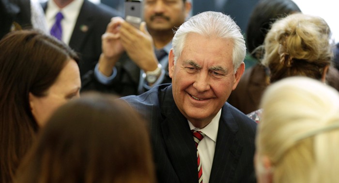Secretarios de EEUU Tillerson y Kelly viajarán a México 