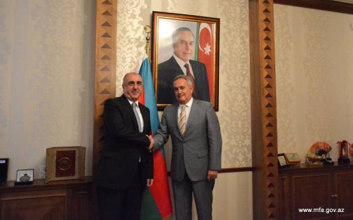 Məmmədyarov yunanıstanlı səfirlə vidalaşdı