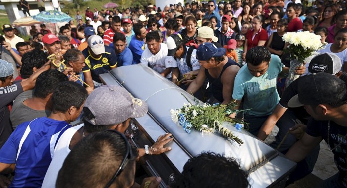 `Selfis` en funerales: ¿una falta de respeto? 