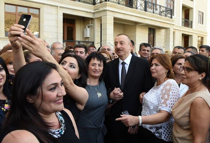 Chef de l’Etat : « Les journalistes sont mes assistants »