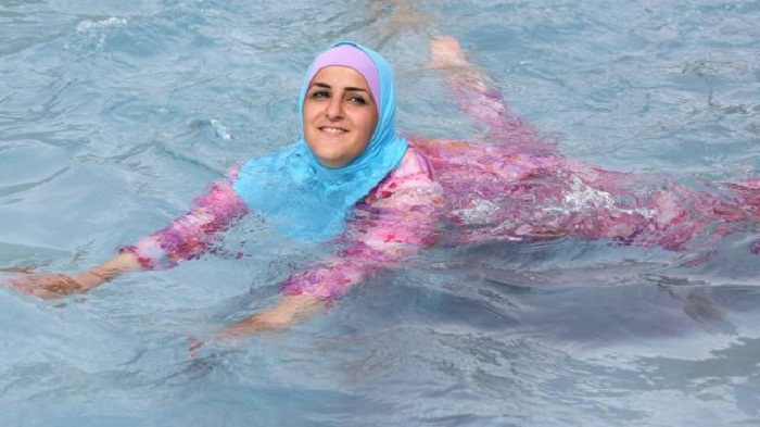Burkini: une Australienne se plaint d`une plage