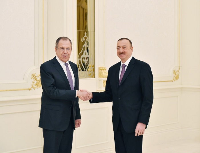 Ilham Aliyev traf sich mit dem russischen Außenminister Sergej Lawrow
