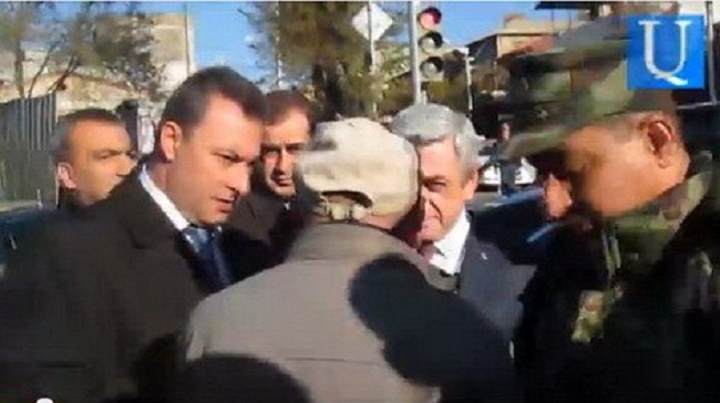 Citizen to Armenian President: `Change Yourself, Not the Constitution` - VIDEO