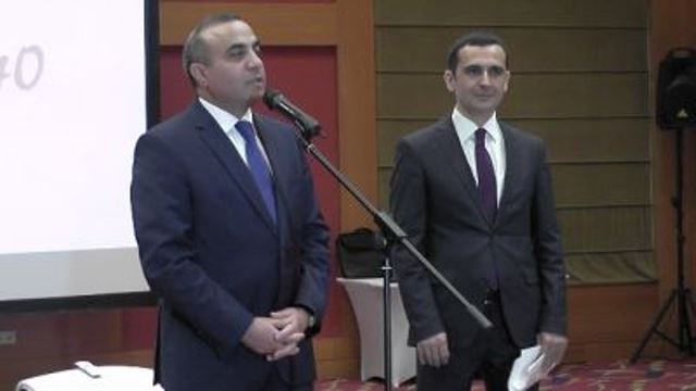QHT Şurası jurnalistləri mükafatlandırdı
