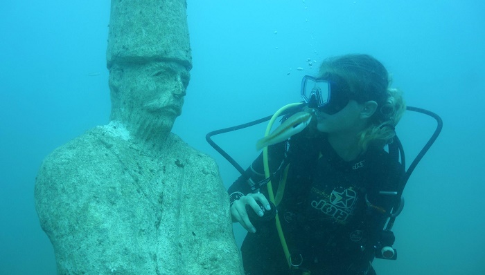 Turkey opens its first underwater museum