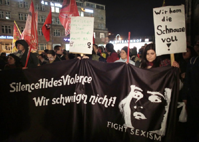 Demonstration in Köln: „Frau Merkel – wo sind Sie?“