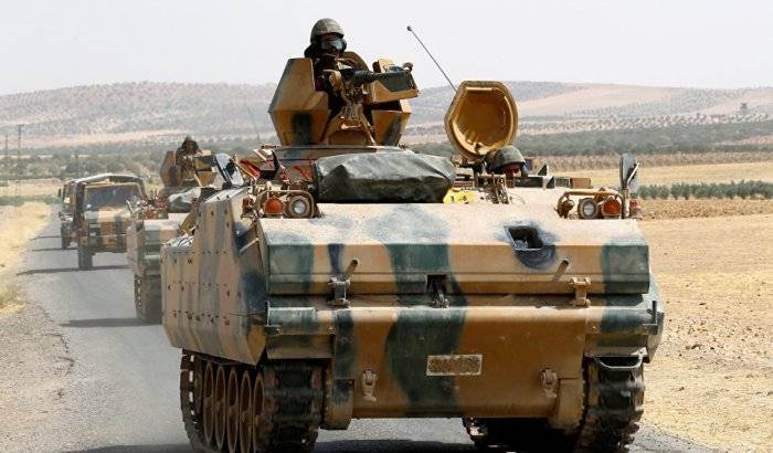 Turquía emplaza tropas militares en el norte de Siria