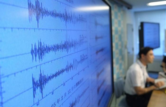 Un fuerte terremoto sacude Alaska