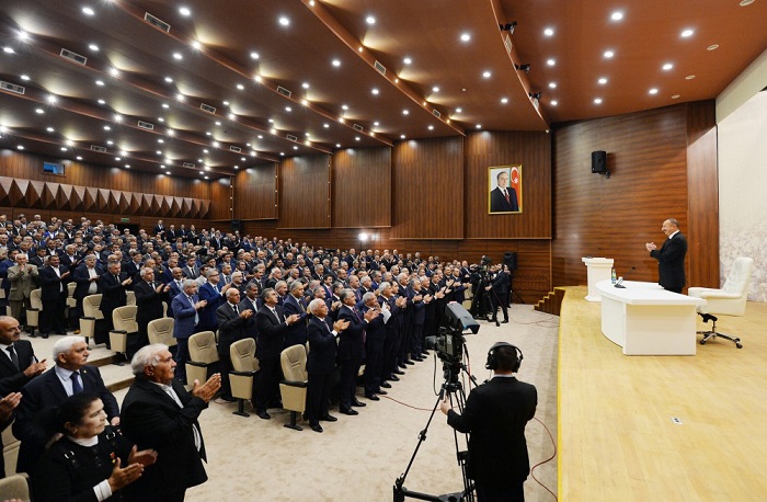 Republikanische Sitzung unter Vorsitz von Präsident Ilham Aliyev in Sabirabad