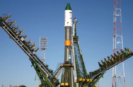 Russia launches Soyuz-2.1b rocket carrying satellite - Defense Ministry