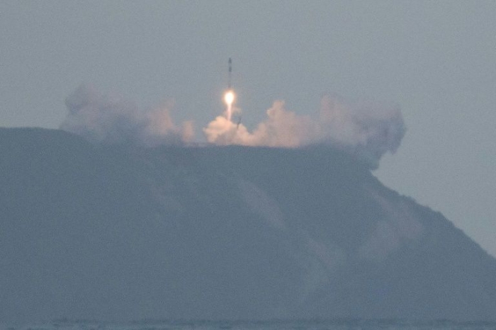 Successful launch puts New Zealand in space race