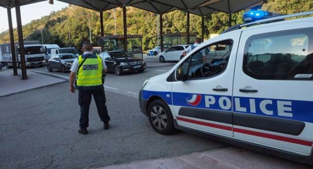 France boosts border control with Spain amid search for Barcelona van attacker