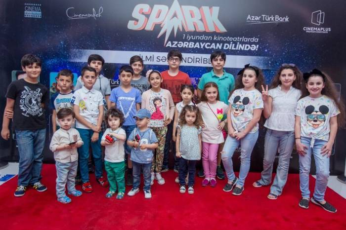 “CinemaPlus Ganjlik Mall” kinoteatrında “Spark”-ın  təqdimatı - VİDEO