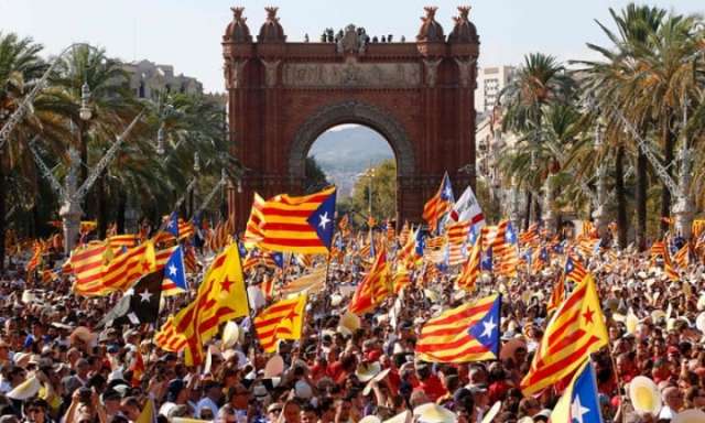 Splits in Catalonia's pro-independence campaign before key vote