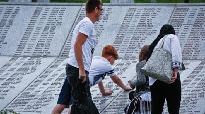 Völkermord an Bosniern: Sarajevo nimmt Abschied von 127 weiteren Screbrenica-Opfern