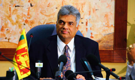 New prime minister takes office in Sri Lanka