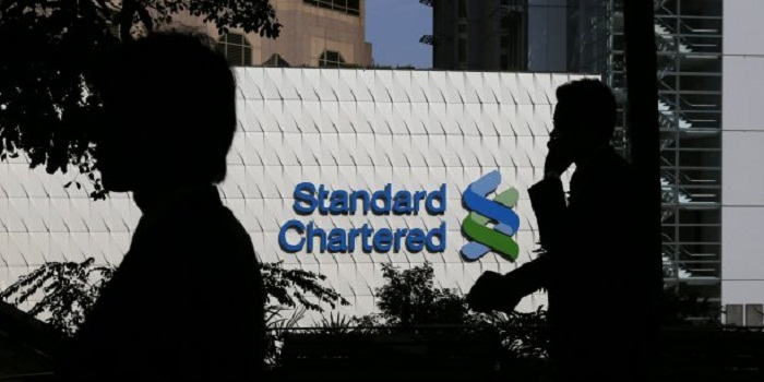 La banque Standard Chartered va supprimer 15 000 emplois