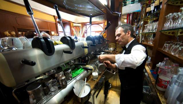 Starbucks faces struggle to take on Italian coffee traditions
