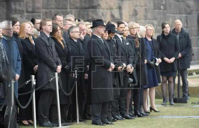 Suecia guarda un minuto de silencio en homenaje a las víctimas del atentado