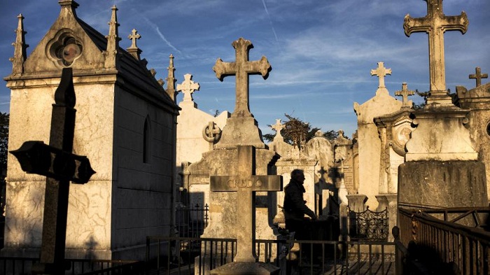 Le premier cimetière athée ouvre en Suède