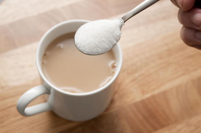 Adding sugar to your tea increases your risk of Alzheimer