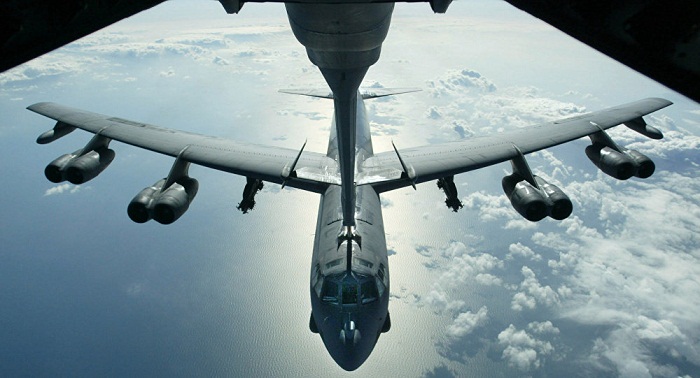 Survol d`un B-52 US en mer de Chine: Pékin dénonce une provocation
