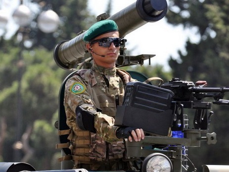 Los representantes de las Fuerzas Armadas de Azerbaiyán  toman parte en los actos internacionales