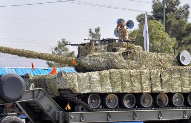 İran yeni tank istehsalına başladı
