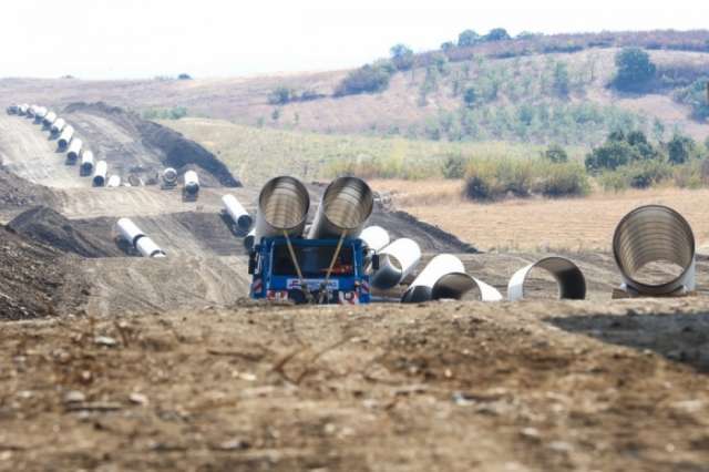 80% of TAP pipes strung in Greece, Albania