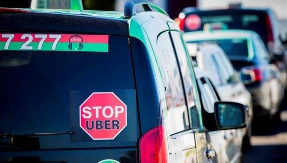 Portugal : des milliers de taxis pour contrer Uber