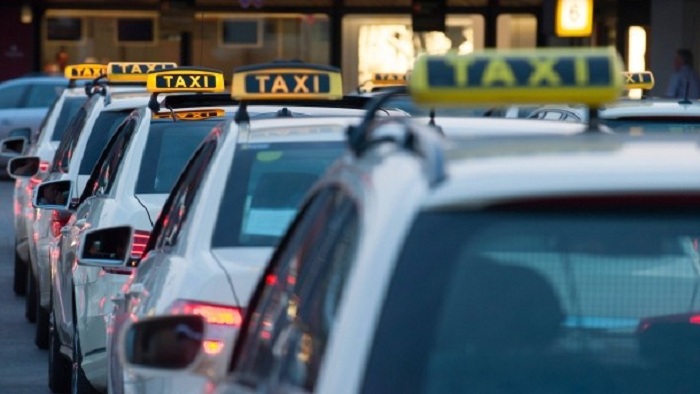 Viele Berliner Taxifirmen arbeiten mit illegalen Methoden