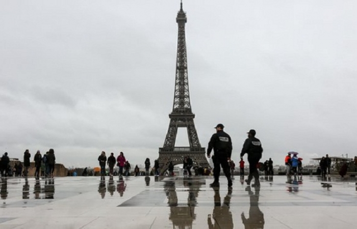 Four teenage girls detained in France for allegedly plotting attacks