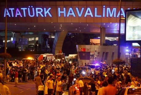 Turquie: une femme membre du PKK arrêtée à l`aéroport, soupçonnée de préparer un attentat